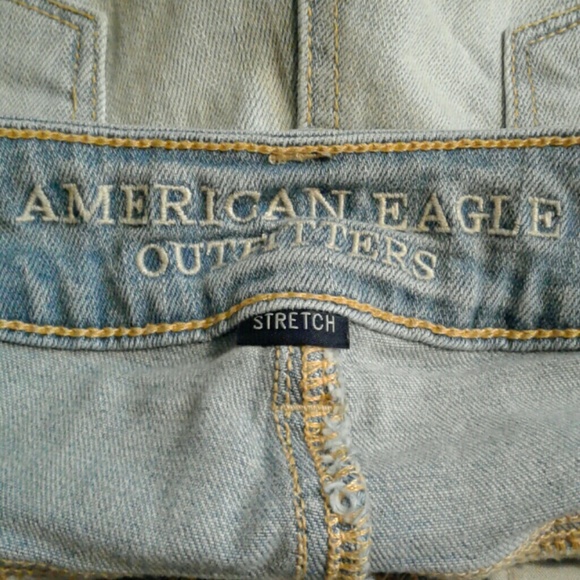 American Eagle Shortie Shorts - Picture 3 of 4